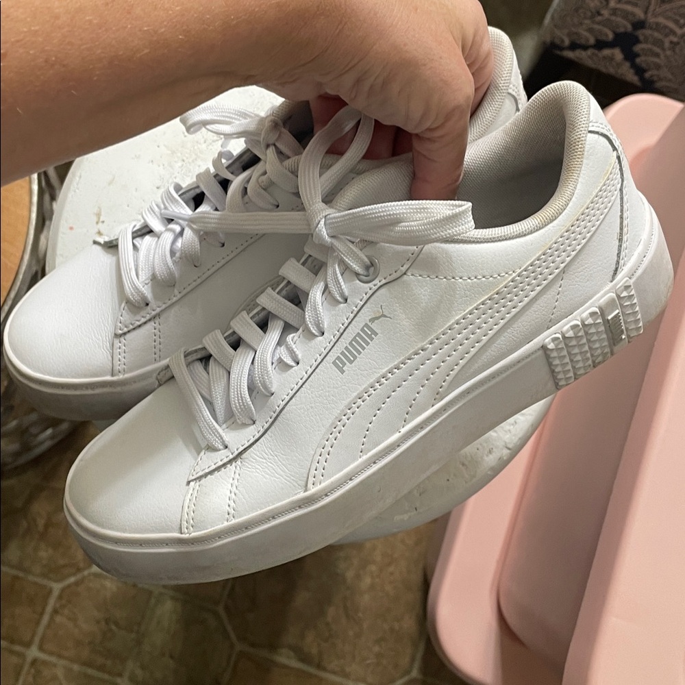 PUMA SMASH PLATFORM V2 L women’s size 8 triple white 373035 01 - Picture 6 of 7